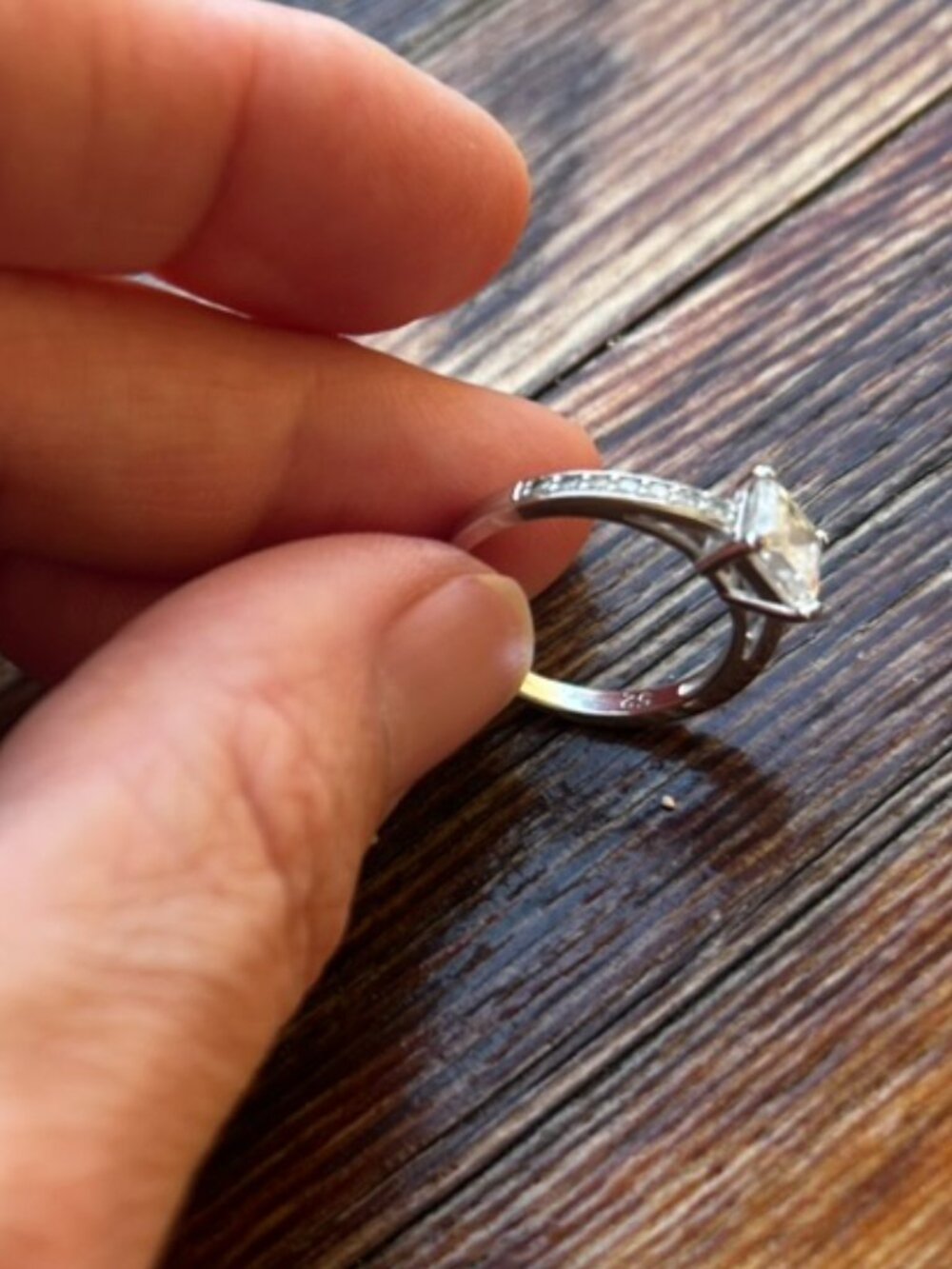 Pandora Solitaire Ring Size 5.5-6, Size 52 - Picture 2 of 4